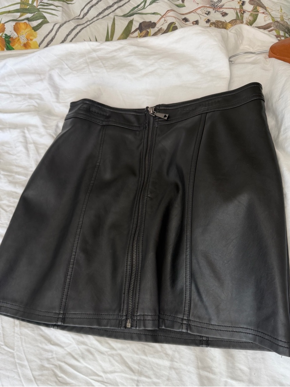 Guess Black Faux Leather Mini Skirt with Front Zip